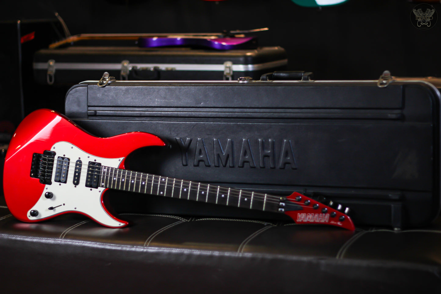 **RARE** 91-93 YAMAHA YG-521 (LET IT ROCK) RED METALLIC w YAMAHA ORIGINAL CASE (USED)