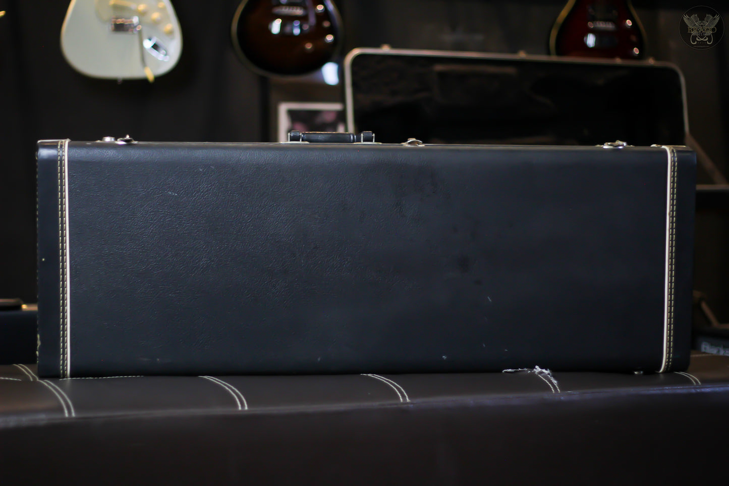 **SUPER RARE** 1988 BARRINGTON BRG-884 T/C DEEP METALLIC BLUE w ORIGINAL HARDCASE MADE IN JAPAN (MINT)