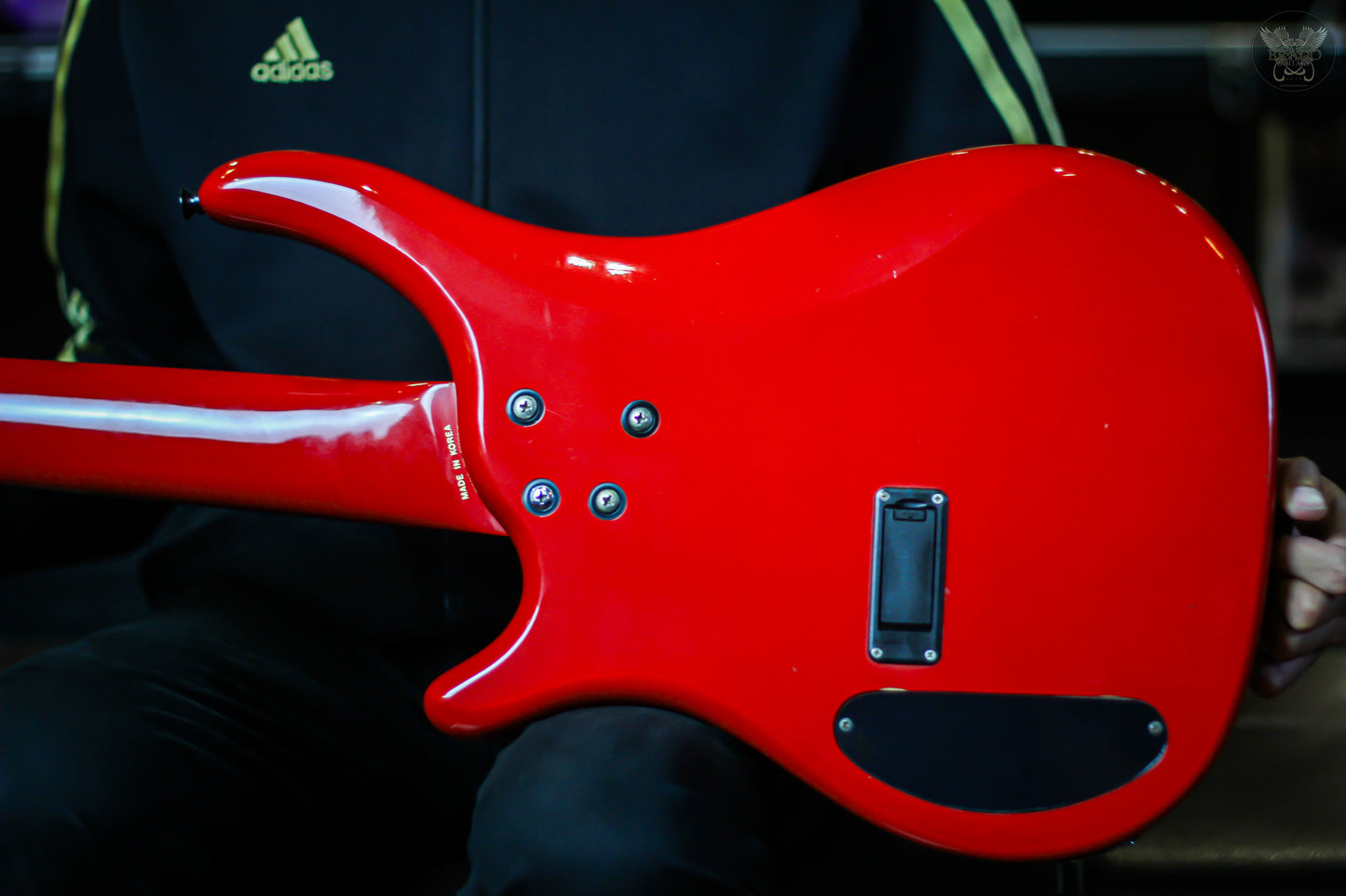 **RARE** 90's BENTLY SERIES 10 P-BASS RED MADE IN KOREA (USED)