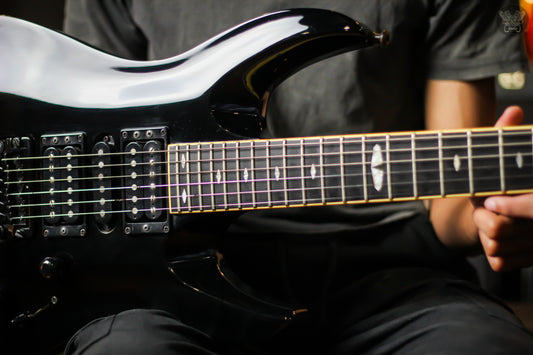 **RARE** 1990 YAMAHA RGX CUSTOM BLACK (USED)