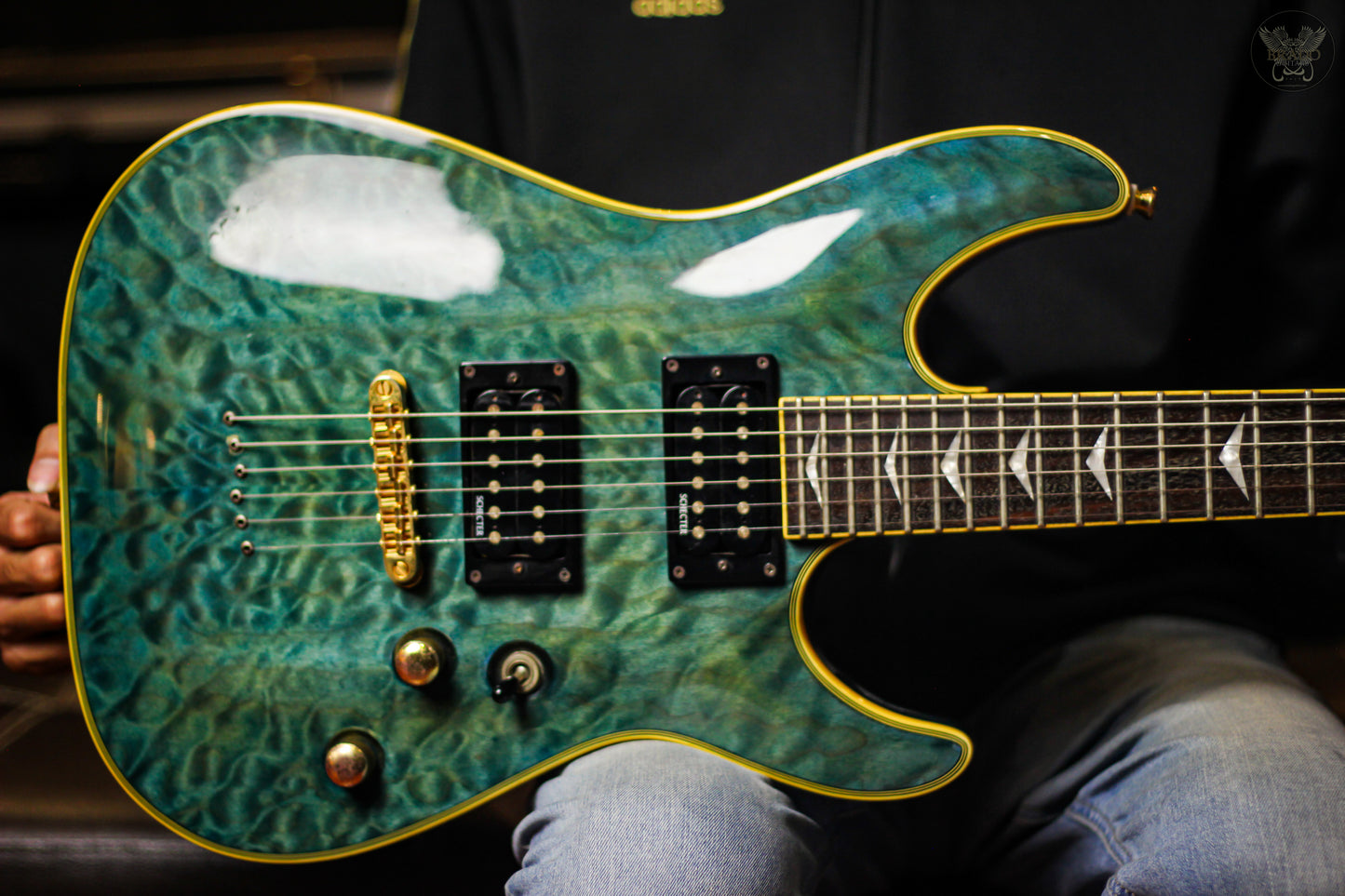 2009 SCHECTER OMEN EXTREME-6 (USED)