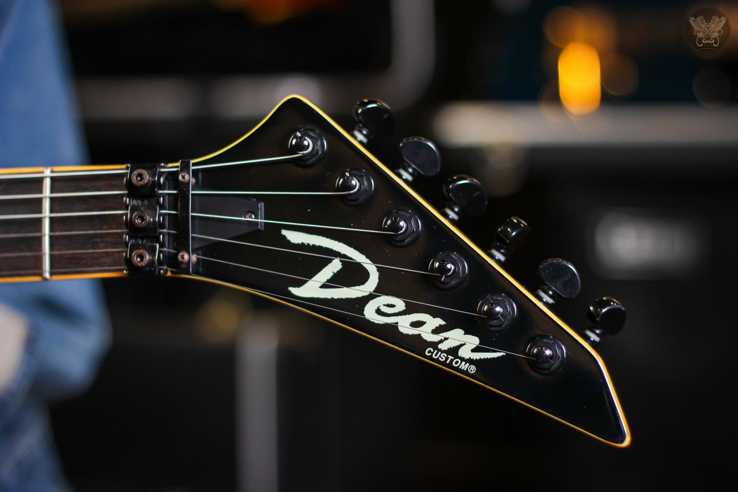 2005 DEAN CUSTOM 450 METALLIC BLACK W DEAN HARDCASE MADE IN KOREA (USED)