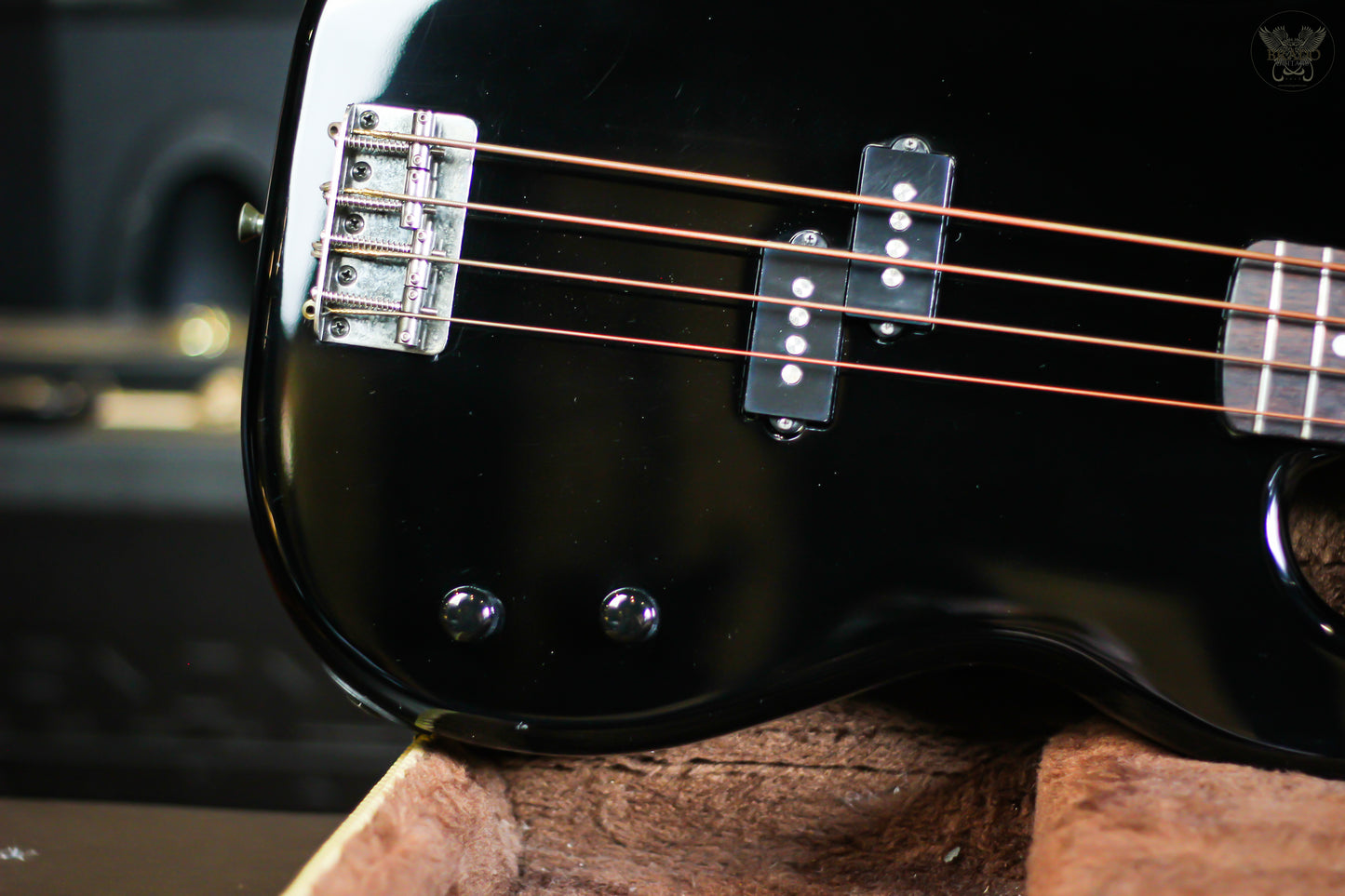 **RARE** 04-05 FENDER JAPAN PRECISION BASS '62 PB62-72AB "ALL BLACK" CRAFTED IN JAPAN (USED)