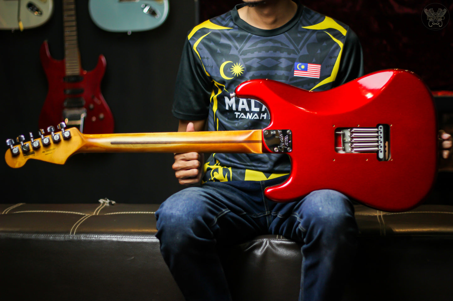 2007 FENDER AMERICAN DELUXE STRATOCASTER® "V" NECK CANDY APPLE RED MADE IN USA (USED- HEAVY MODS)