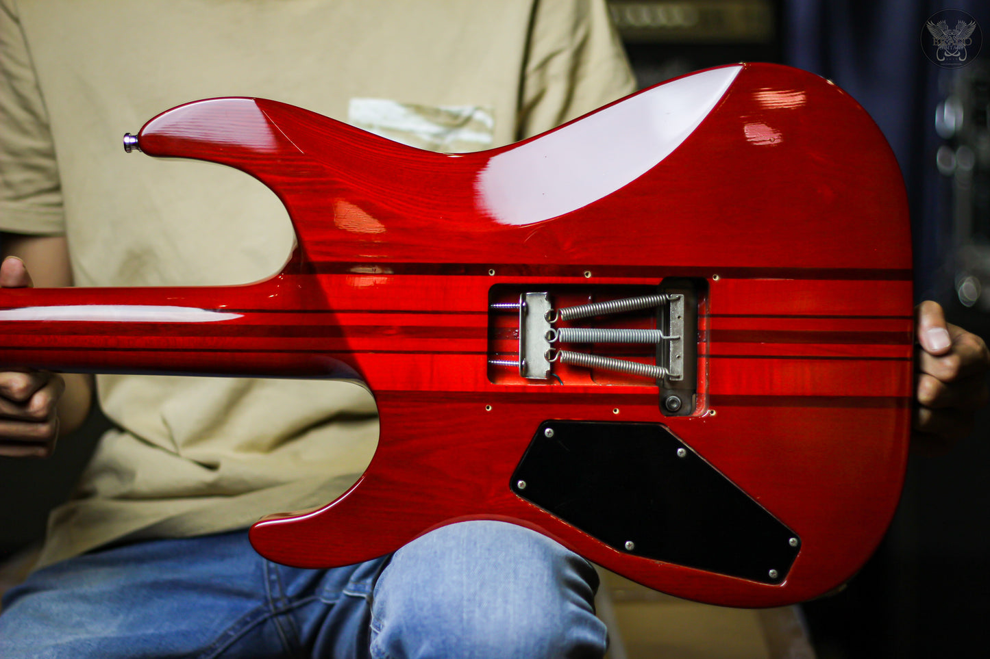 2000 EDWARDS E-HR-120D SEE THRU RED MADE IN JAPAN (USED)