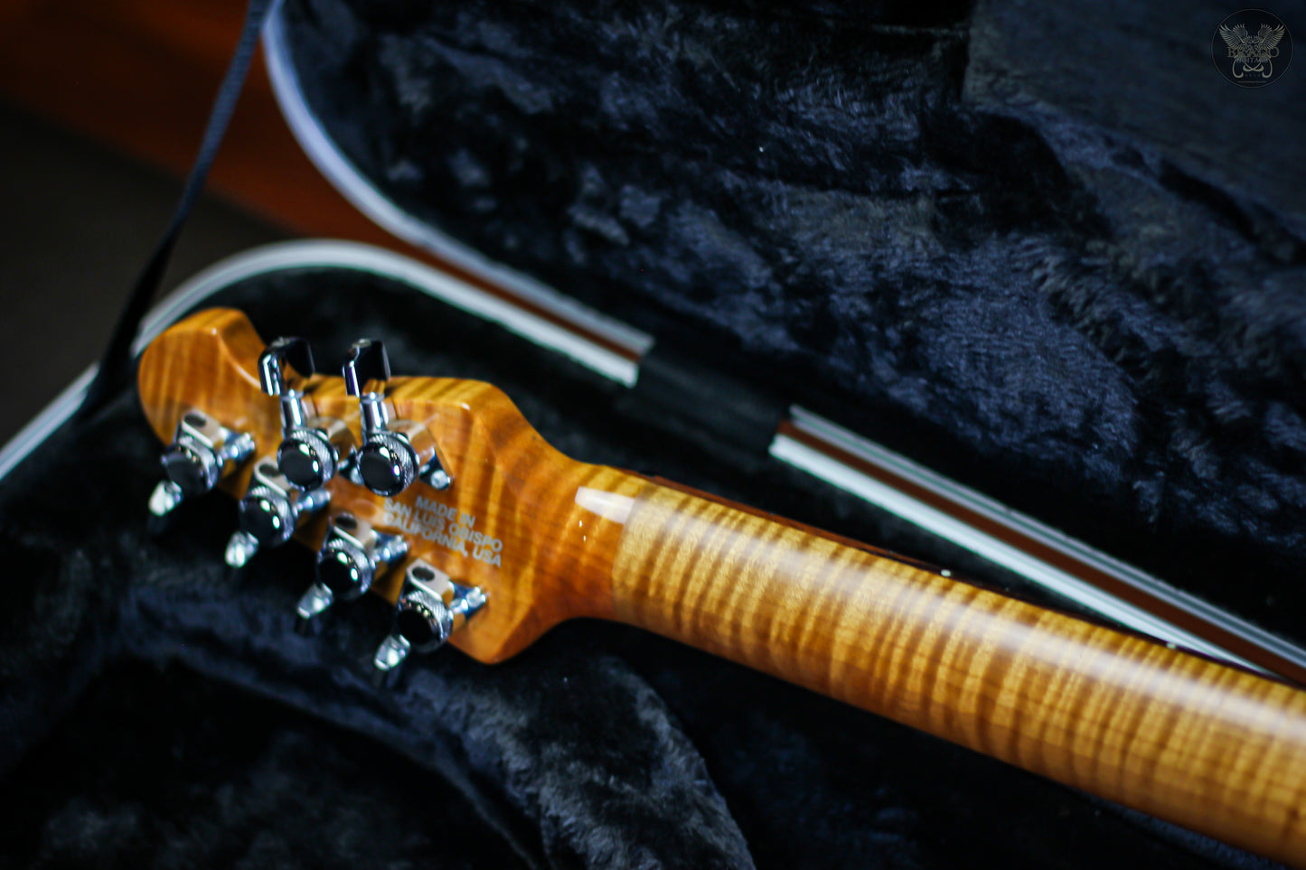 EBMM STEVE MORSE Y2D BFR DARK LORD LIMITED RUN BLACK BURST FLAME w EBMM OHSC MADE IN USA (USED)