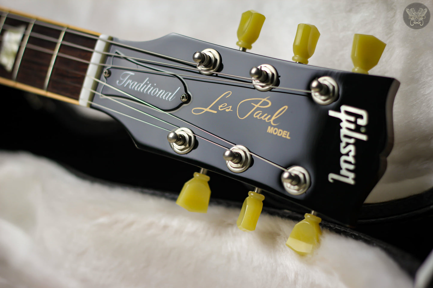 GIBSON 2010 LES PAUL TRADITIONAL PLUS HONEY BURST w GIBSON OHSC MADE IN USA (MINT)