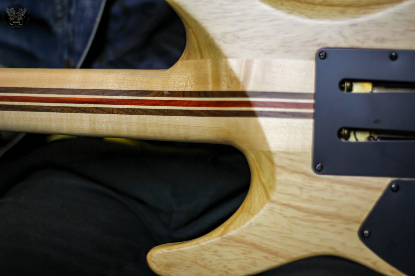 SCHECTER C-1 FR SLS ELITE BLACK FADE BURST MADE IN KOREA (MINT)