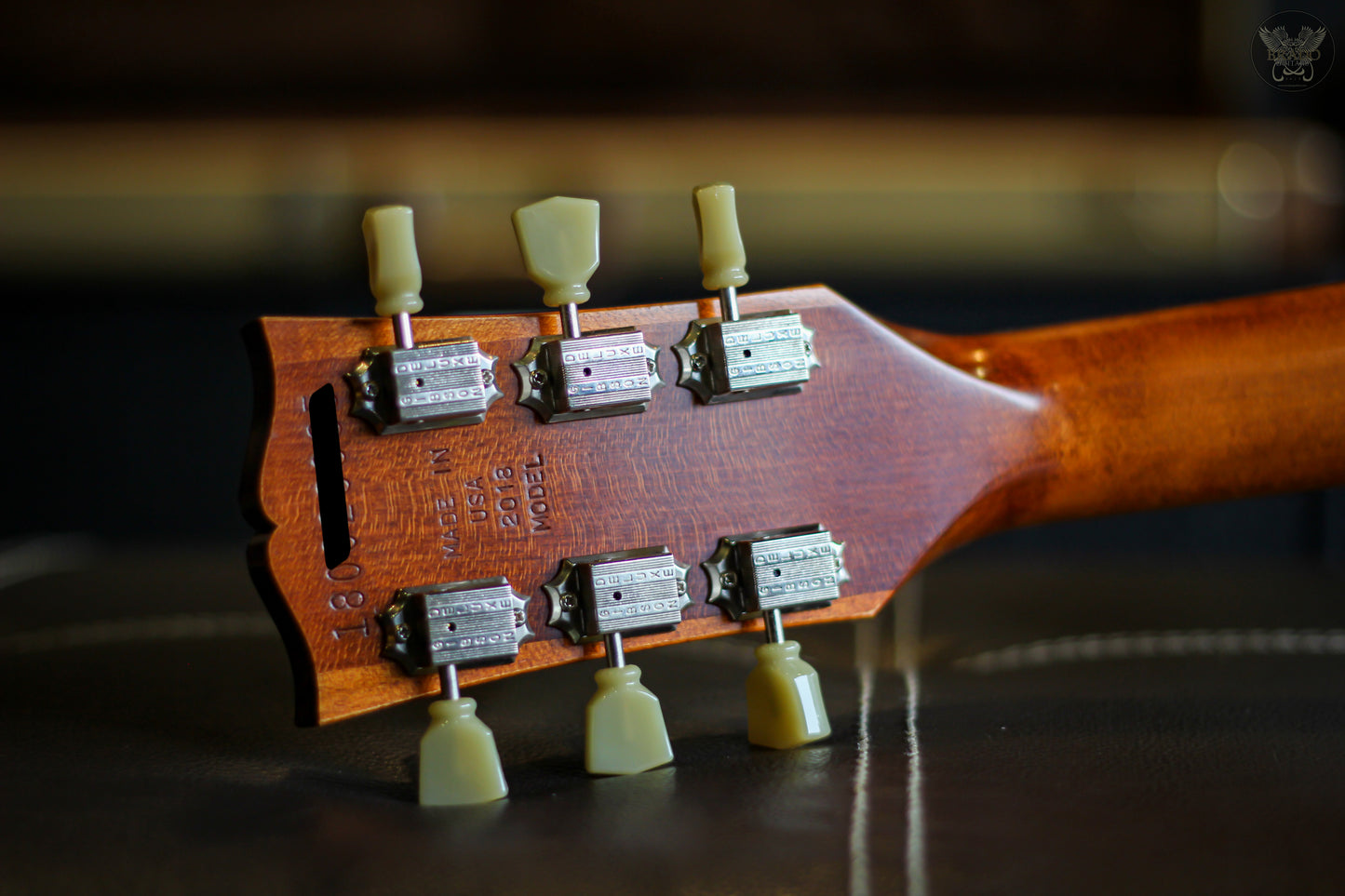 2018 GIBSON SG FADED WORN BOURBON w GIBSON ASSFCASE PREMIUM SOFT CASE MADE IN USA (MINT)