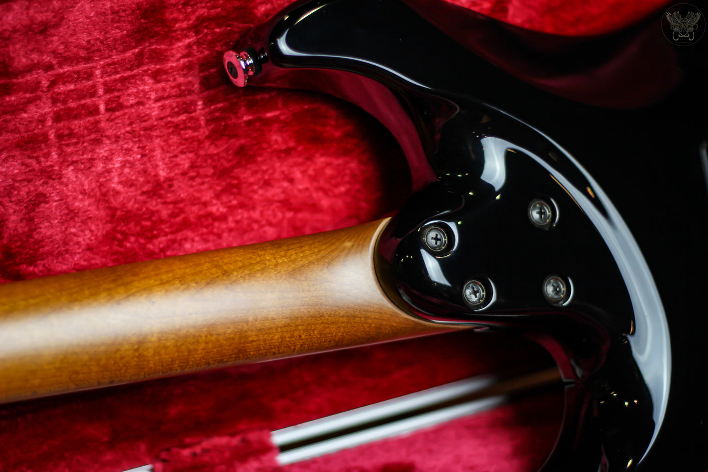 2021 IBANEZ PRESTIGE AZ2204B BLACK w OHCS MADE IN JAPAN (MINT)