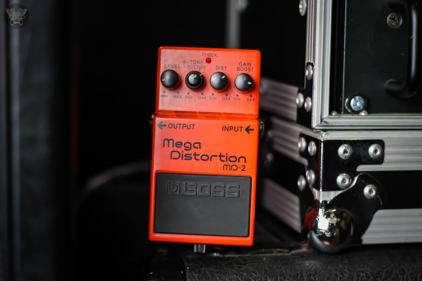 BOSS MD-2 MEGA DISTORTION PEDAL (MINT)