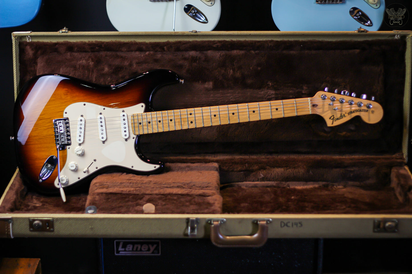 FENDER AMERICAN SPECIAL STRATOCASTER 2 TONE SUNBURST (USED)