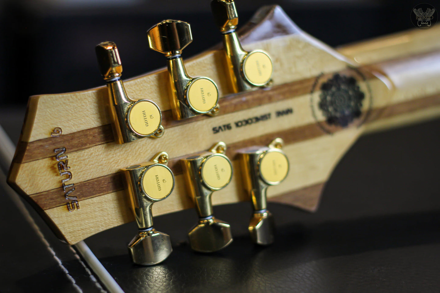 2014 TARTARUS SATURN 6 w TARTARUS HARDCASE HANDCRAFTED IN MALAYSIA (USED)