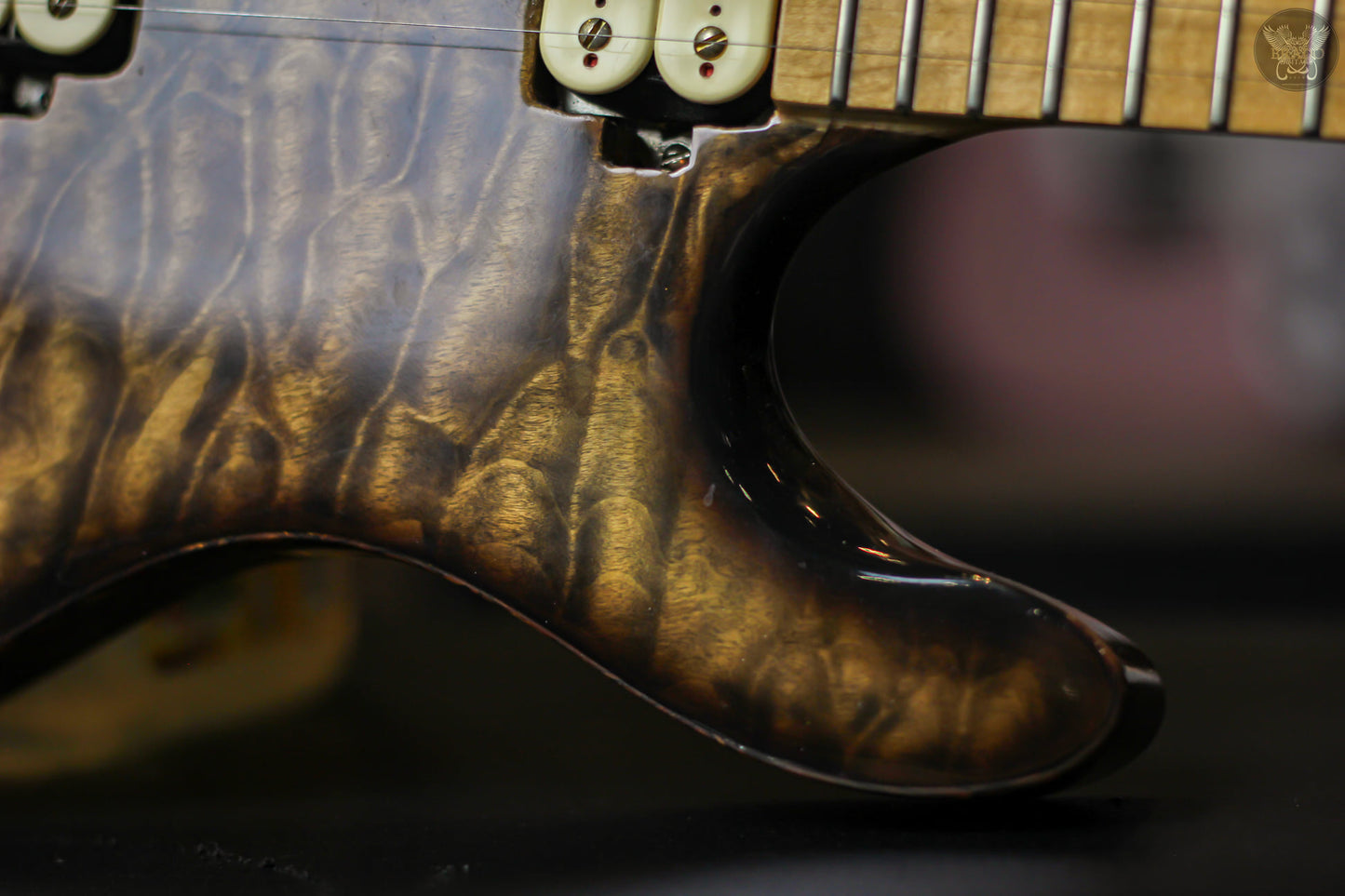 2014 TARTARUS SATURN 6 w TARTARUS HARDCASE HANDCRAFTED IN MALAYSIA (USED)