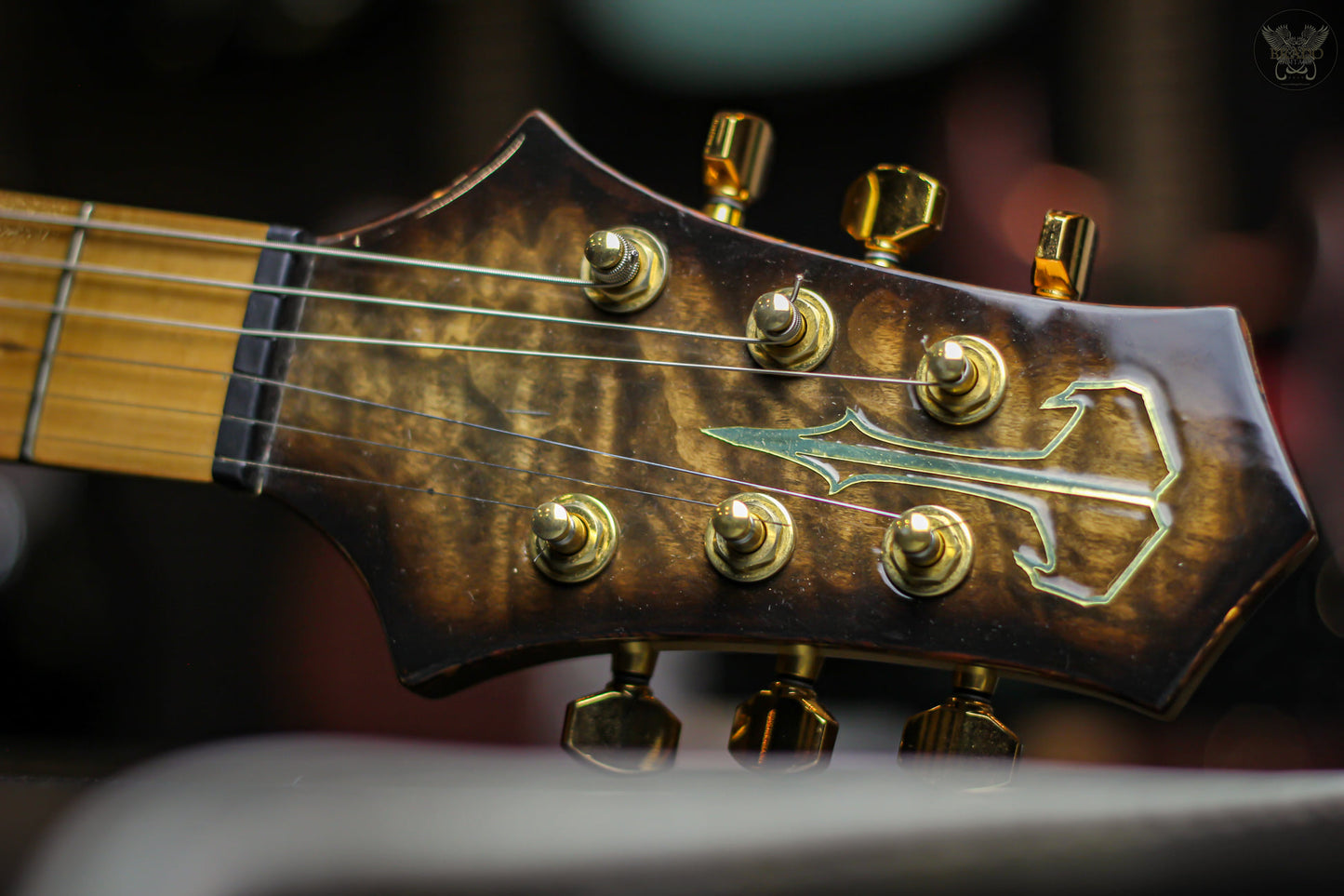 2014 TARTARUS SATURN 6 w TARTARUS HARDCASE HANDCRAFTED IN MALAYSIA (USED)