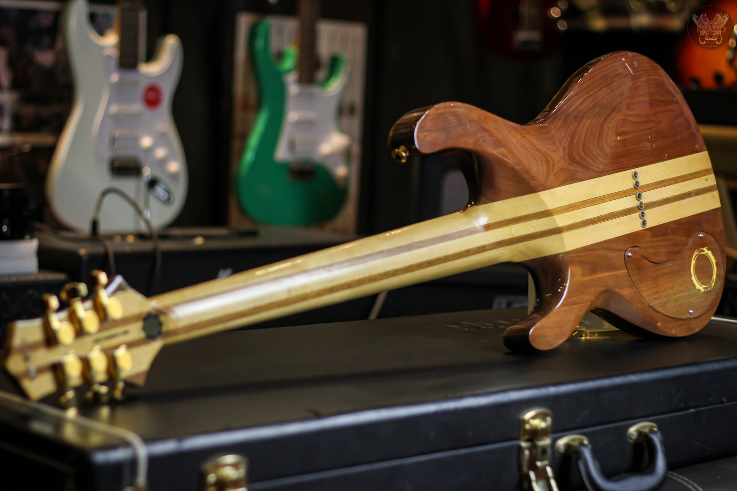 2014 TARTARUS SATURN 6 w TARTARUS HARDCASE HANDCRAFTED IN MALAYSIA (USED)