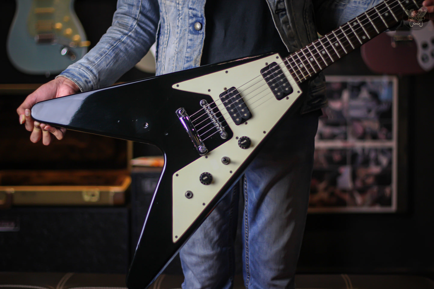 2000 EPIPHONE FLYING V EBONY MADE IN KOREA (USED)