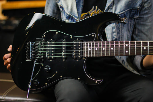 1992 CHARVEL CX-391 BLACK MADE IN JAPAN (USED)