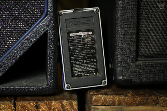 **RARE** 1983 BOSS CS-2 COMPRESSION SUSTAINER BLACK LABEL MADE IN JAPAN (USED)