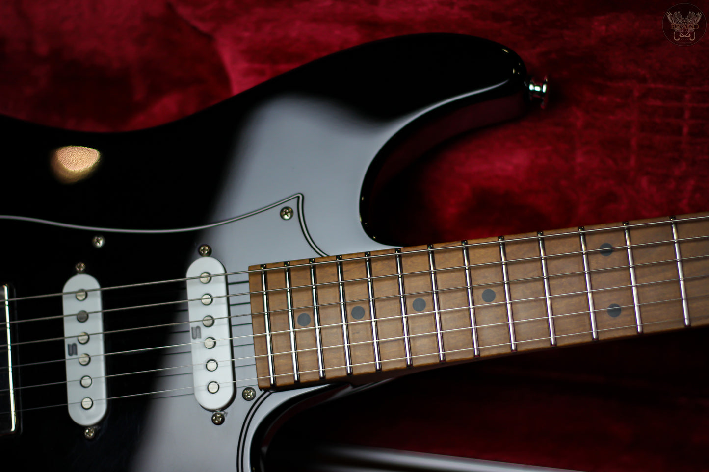 2021 IBANEZ PRESTIGE AZ2204B BLACK w OHCS MADE IN JAPAN (MINT)