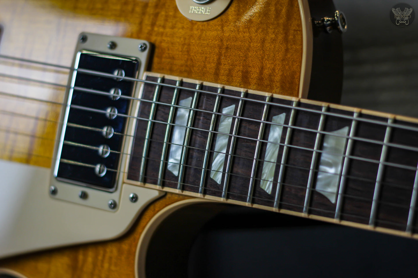 GIBSON 2010 LES PAUL TRADITIONAL PLUS HONEY BURST w GIBSON OHSC MADE IN USA (MINT)