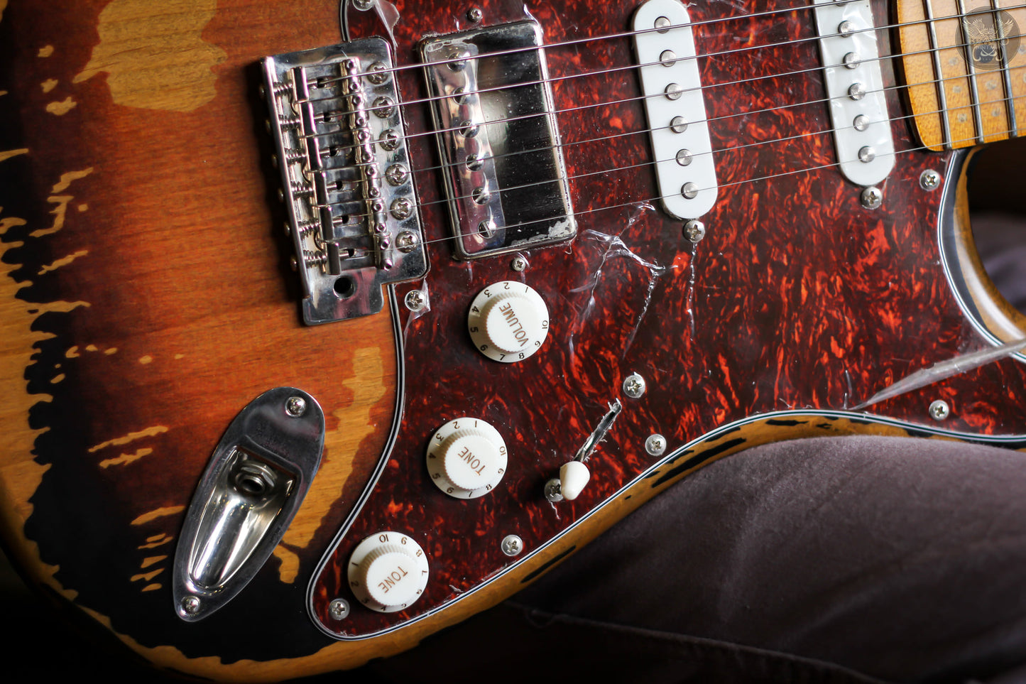 LTD GL-256 GEORGE LYNCH SIGNATURE GUITAR - DISTRESSED 2-TONE SUNBURST (NOS)