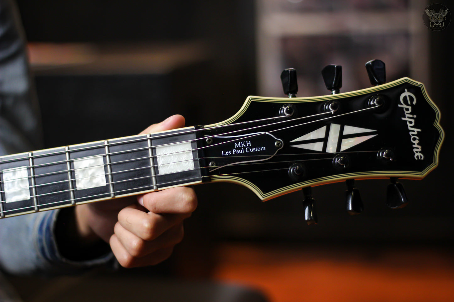 2019 EPIPHONE LIMITED EDITION MATT HEAFY LES PAUL CUSTOM SIGNATURE GUITAR w EPIPHONE HARDCASE (USED)