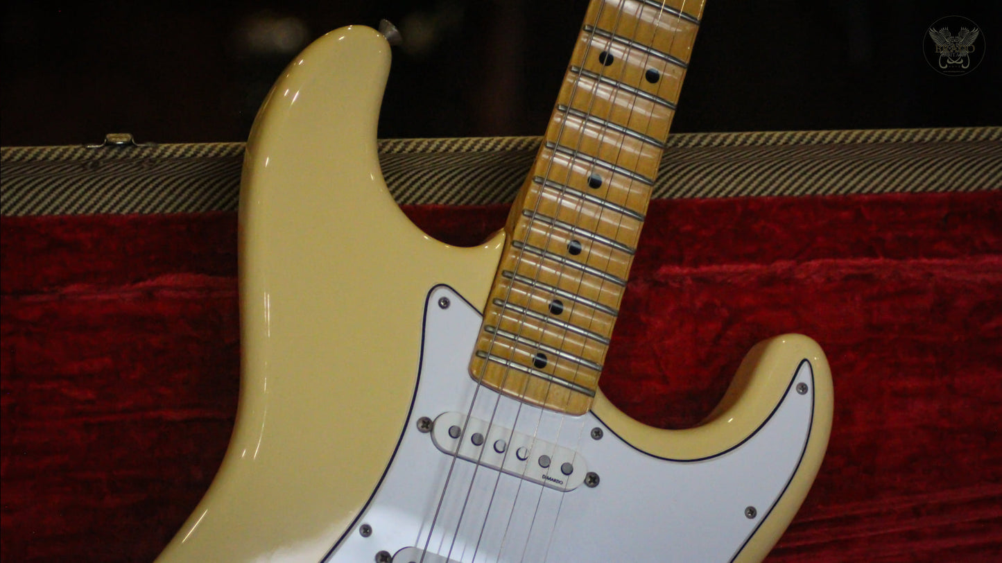 **RARE**2002 FENDER YNGWIE MALMSTEEN SIGNATURE ST71-140YM YWH CRAFTED IN JAPAN w FENDER TWEED CASE (USED)