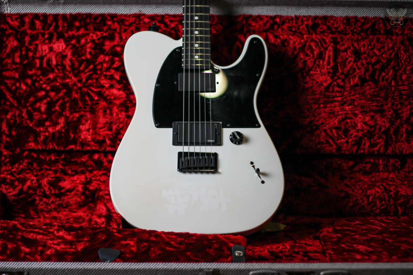 2019 FENDER ARTIST JIM ROOT SIGNATURE TELECASTER FLAT WHITE w FENDER BLACK TWEED HARDCASE (USED)