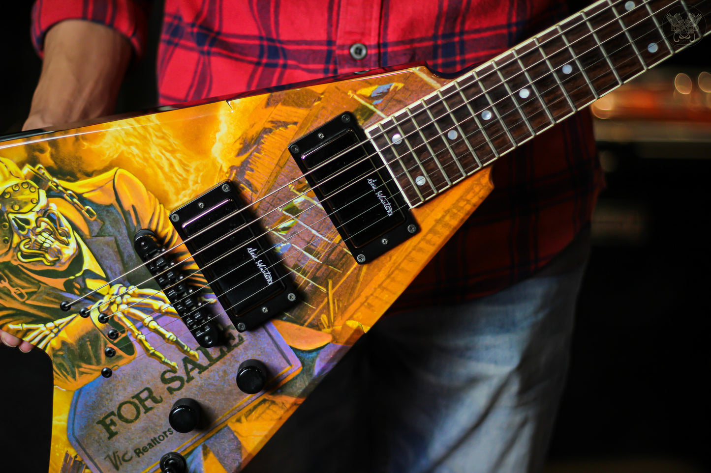 DEAN DAVE MUSTAINE VMNT PEACE SELLS GRAPHIC SIGNATURE GUITAR (USED)