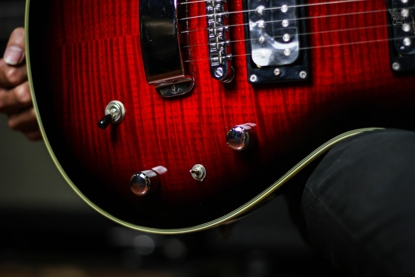 HAGSTROM ULTRA SWEDE BURGUNDY BURST (NEW)