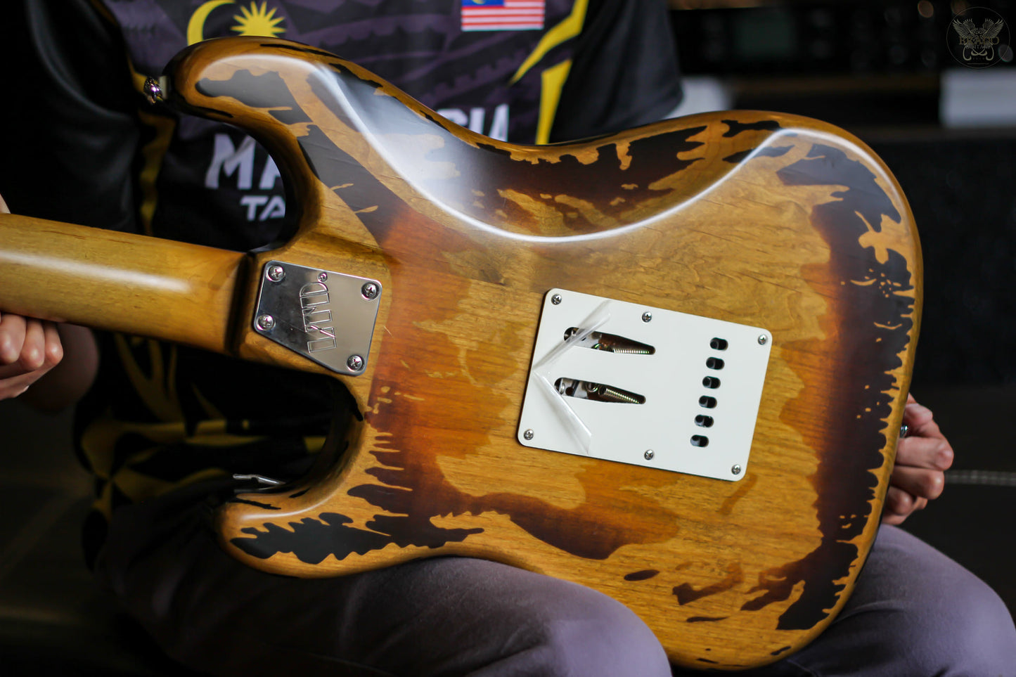 LTD GL-256 GEORGE LYNCH SIGNATURE GUITAR - DISTRESSED 2-TONE SUNBURST (NOS)