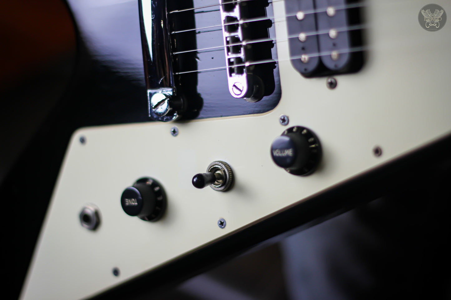 2000 EPIPHONE FLYING V EBONY MADE IN KOREA (USED)