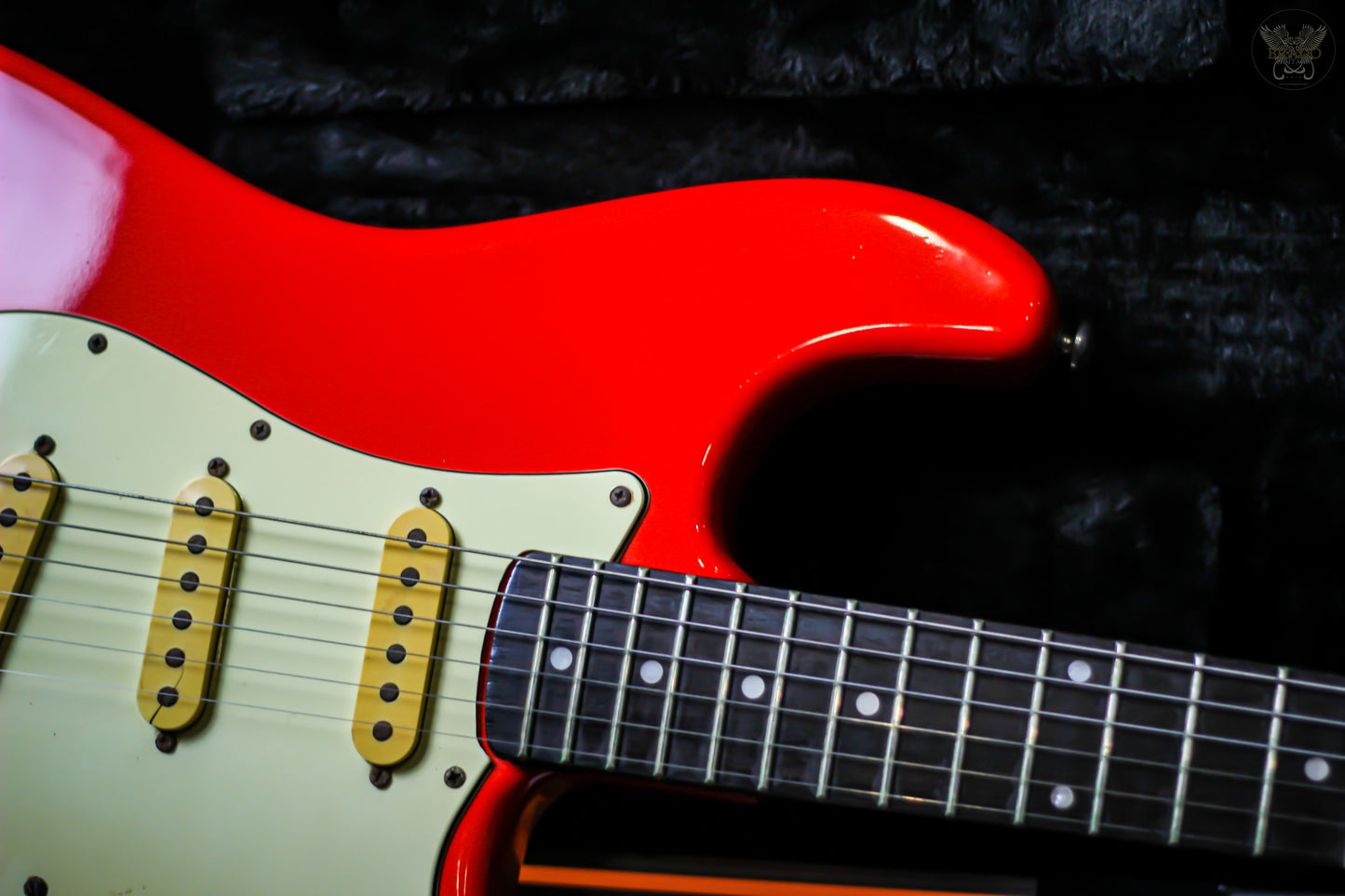 1992/1993 SQUIER STRATOCASTER MADE IN JAPAN (USED)