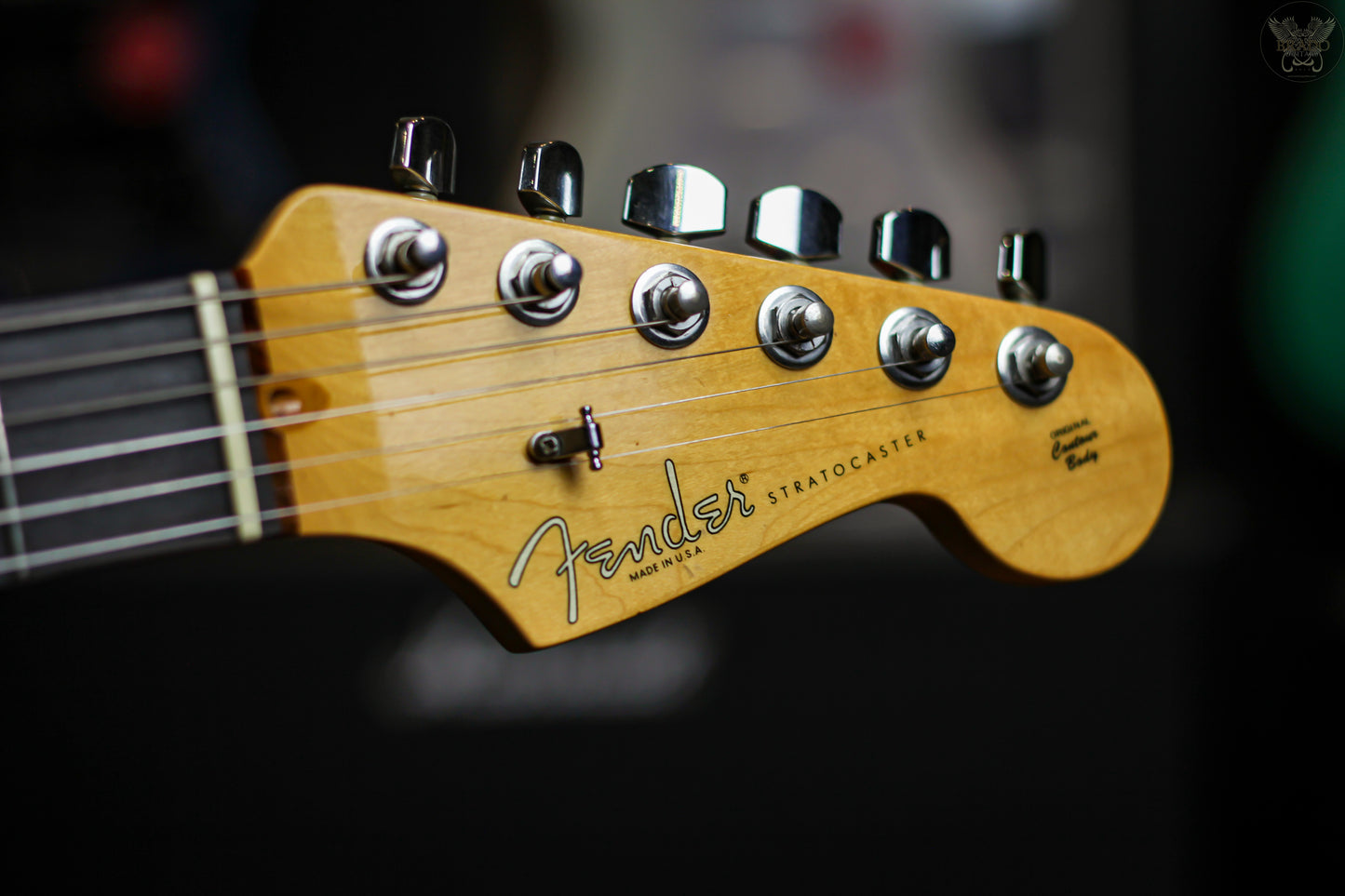 2009 FENDER AMERICAN STANDARD STRATOCASTER HSS FIREMIST GOLD w FENDER SKB HARDCASE MADE IN USA (USED)