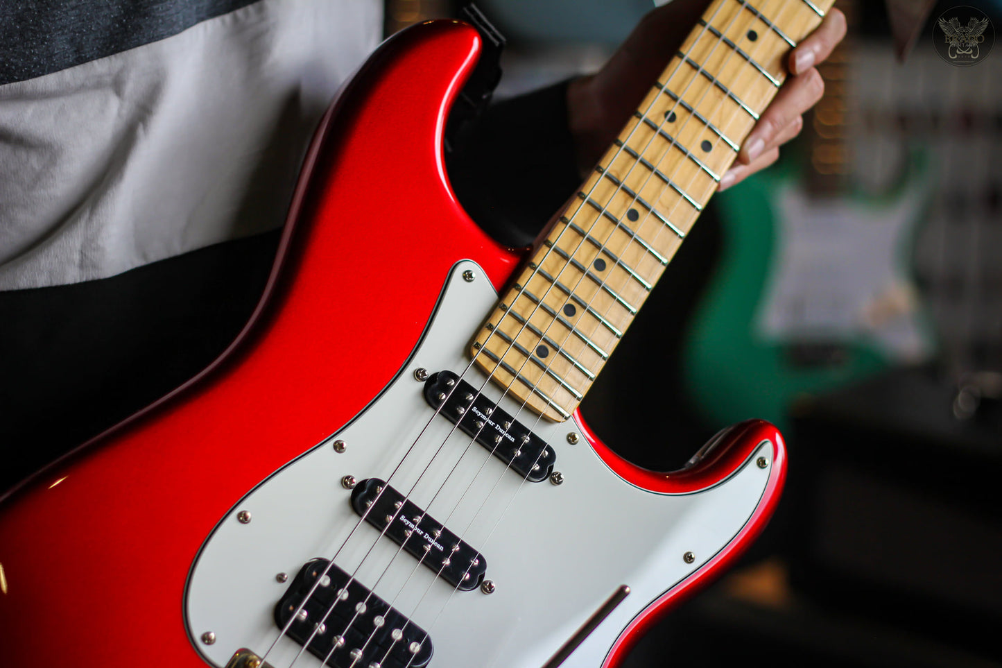 FENDER AMERICAN SPECIAL STRATOCASTER HSS CANDY APPLE RED MADE IN USA -HEAVY MODS (USED)