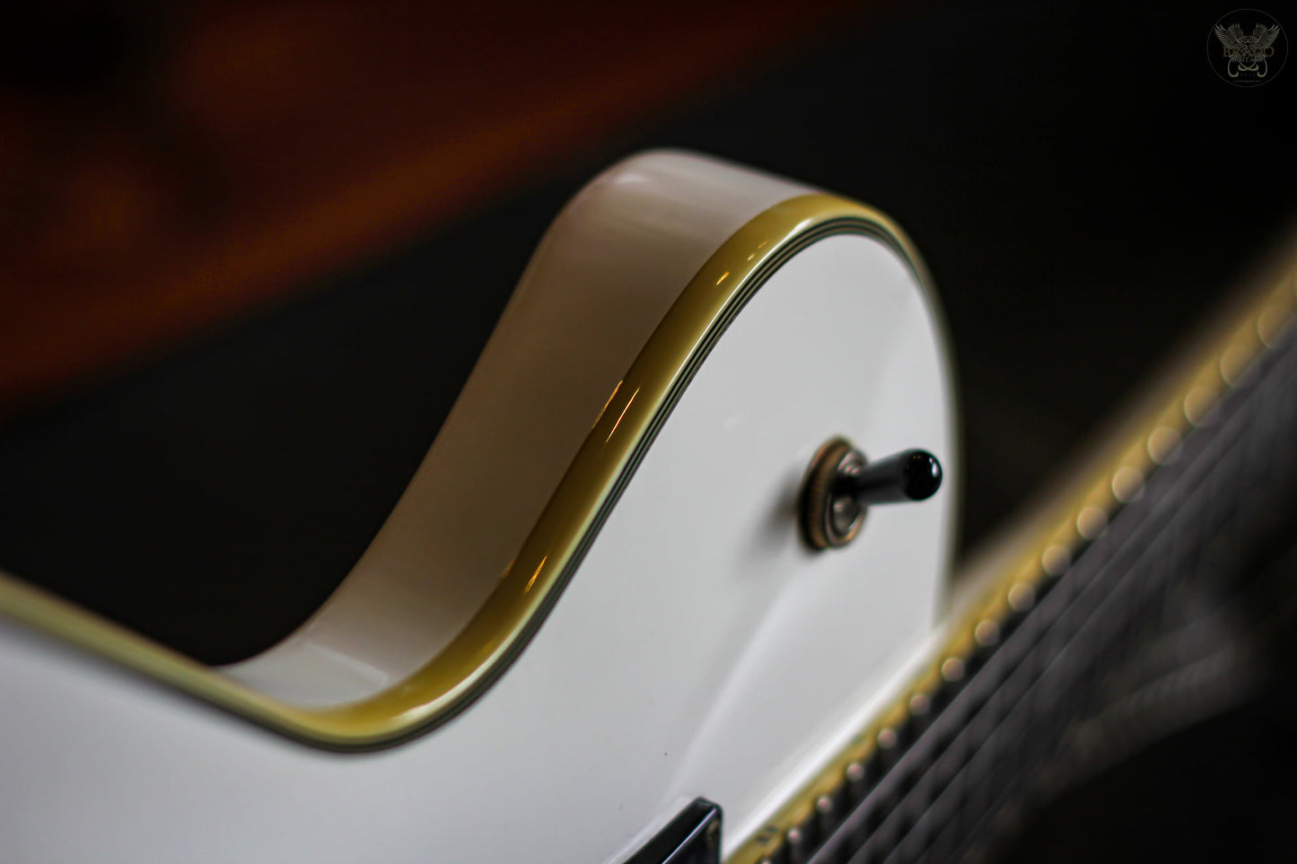 DEAN DECEIVER CLASSIC WHITE MADE IN KOREA (USED)