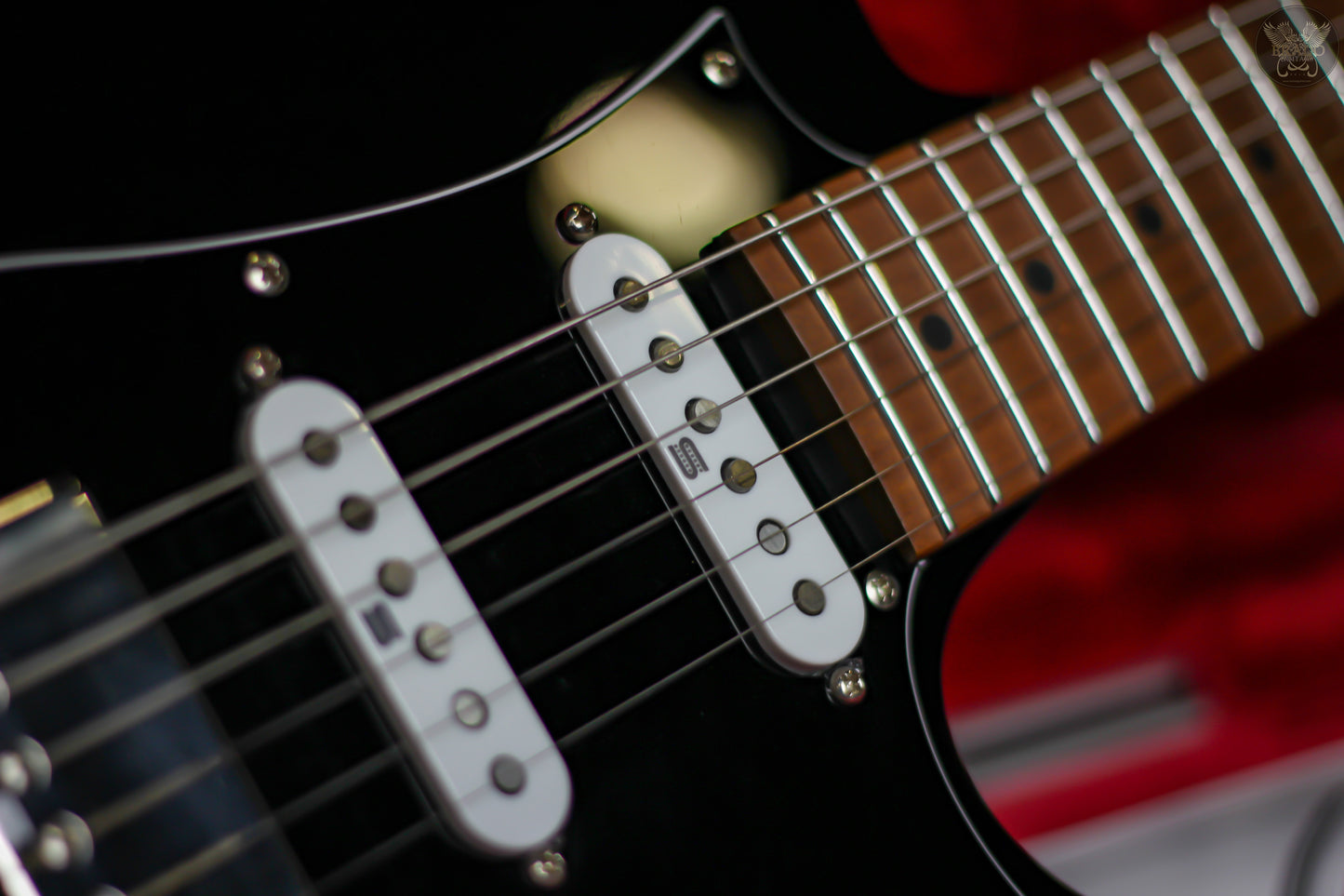 2021 IBANEZ PRESTIGE AZ2204B BLACK w OHCS MADE IN JAPAN (MINT)