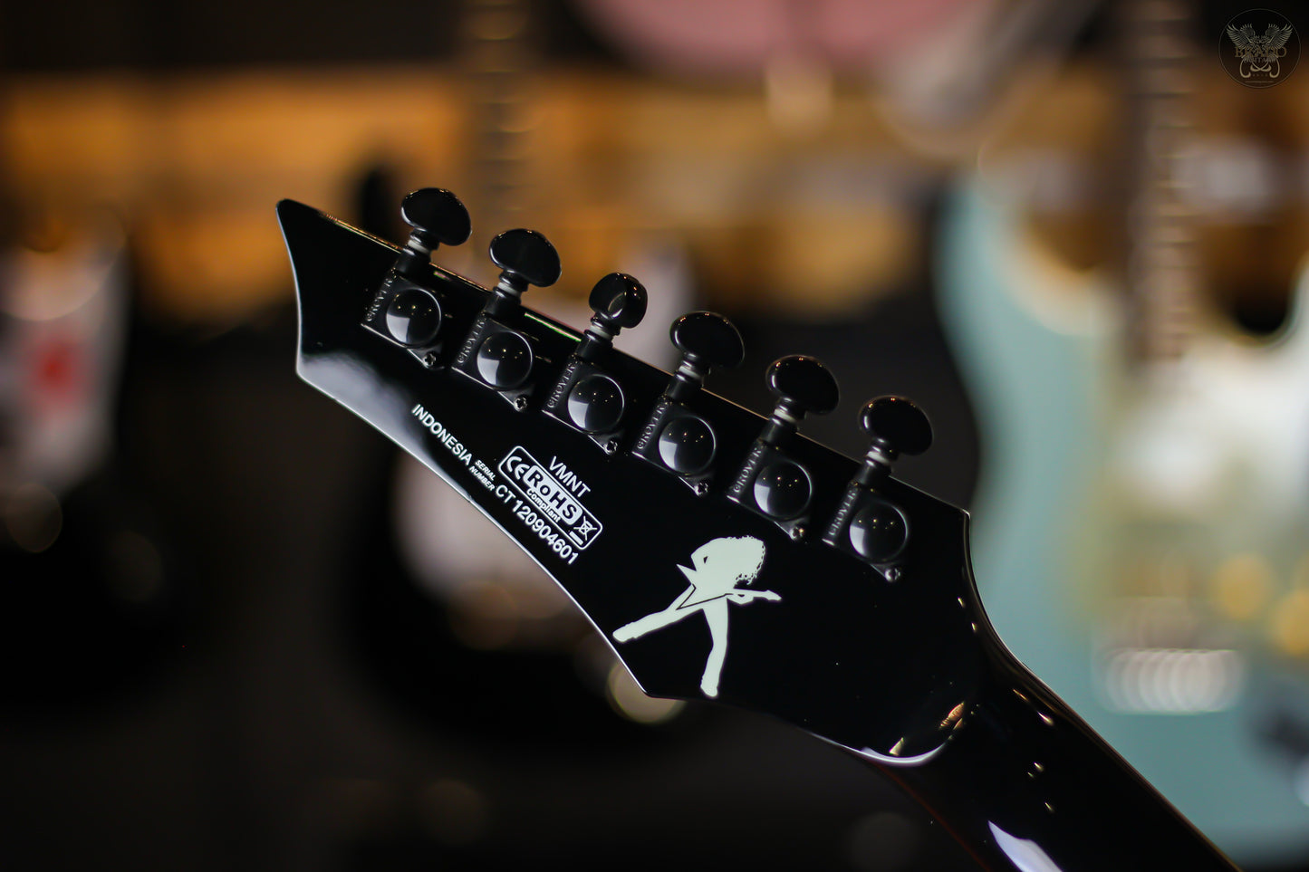 DEAN DAVE MUSTAINE VMNT PEACE SELLS GRAPHIC SIGNATURE GUITAR (USED)