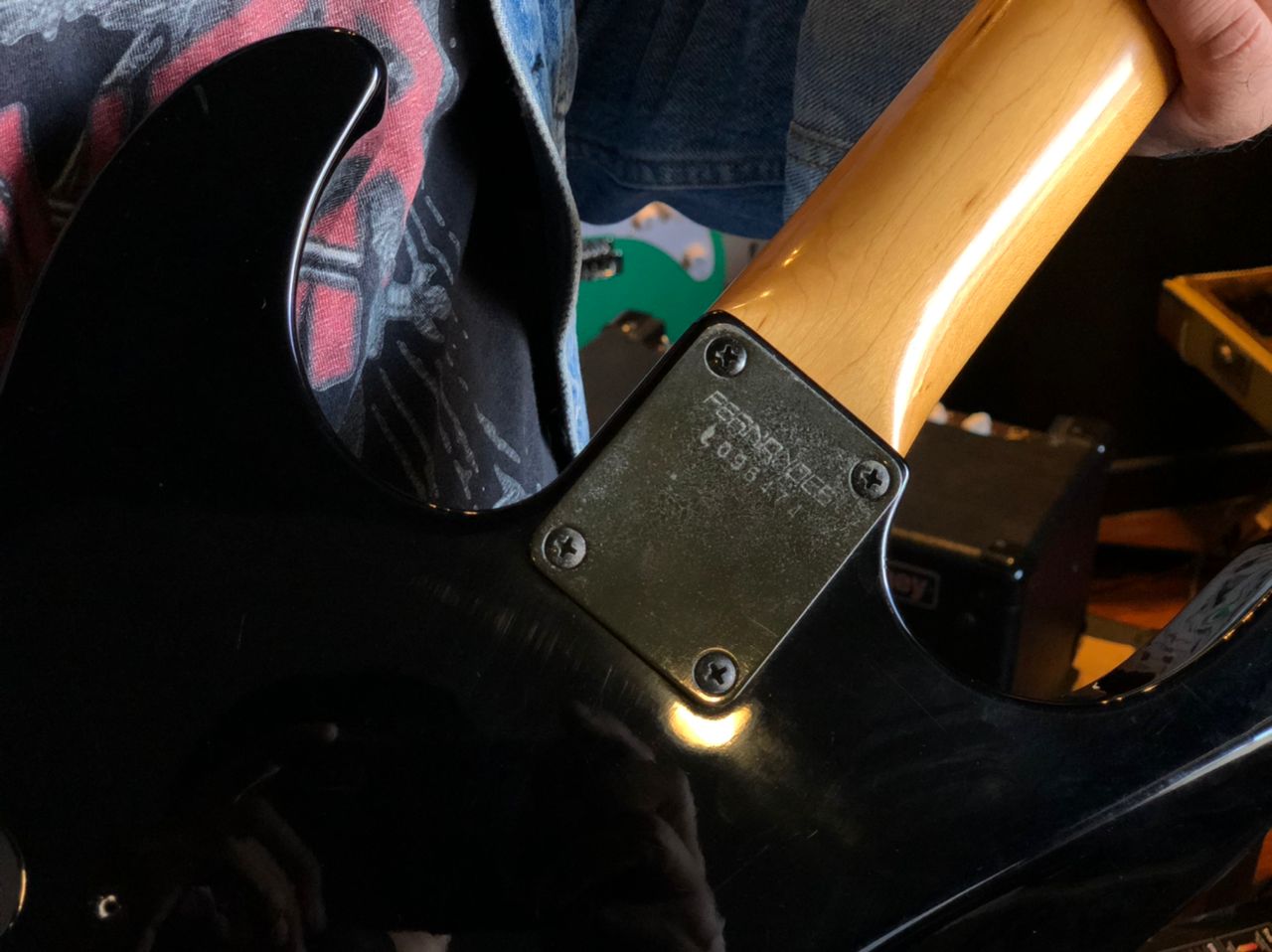 *SUPER RARE* 1980s FERNANDES STJ SH LIMITED EDITION REVERSE LAWSUIT HEADSTOCK MADE IN JAPAN