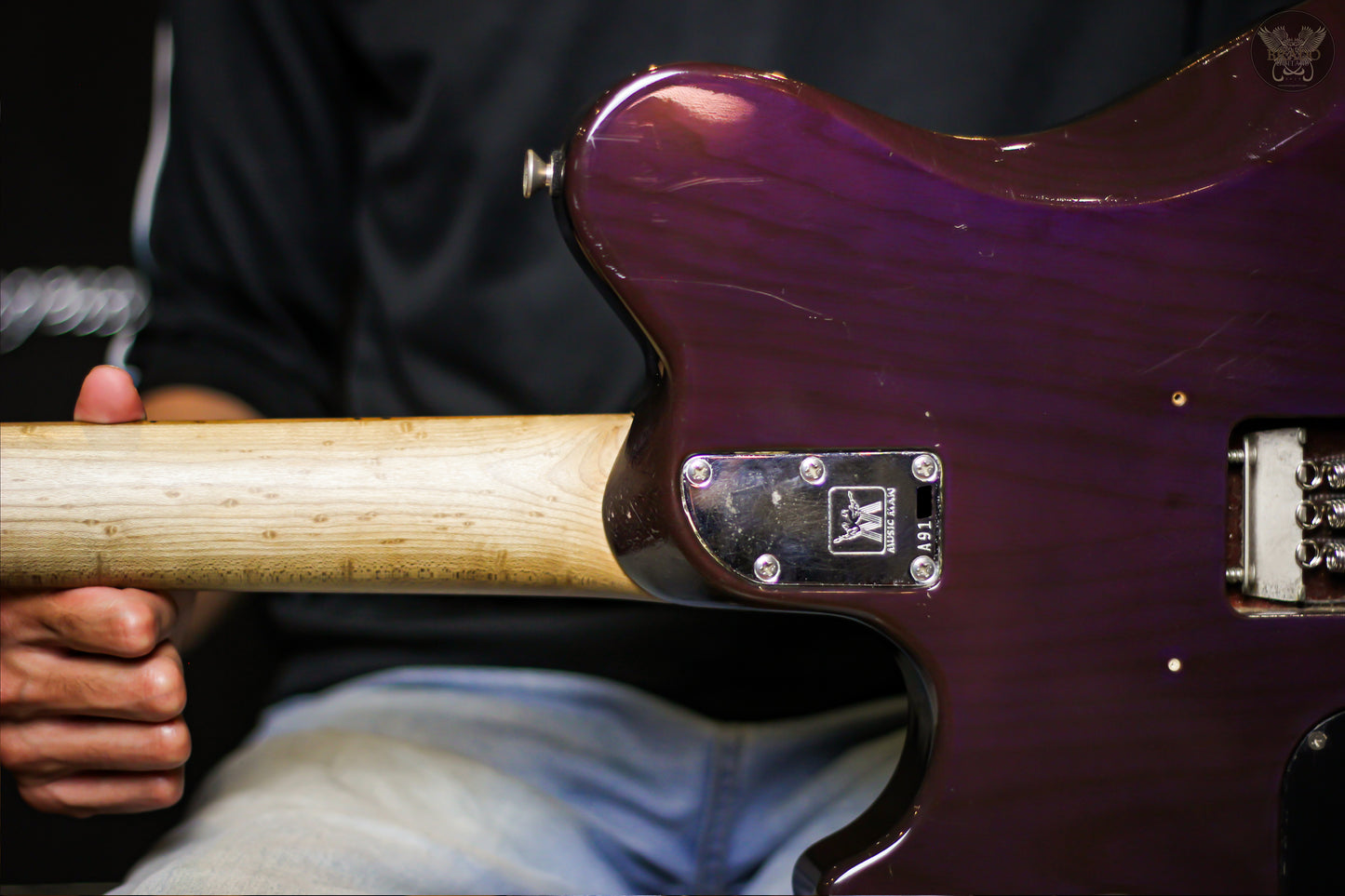 1997 MUSIC MAN AXIS SPORT TRANS PURPLE HSS MAPLE TREM MADE IN USA (USED)