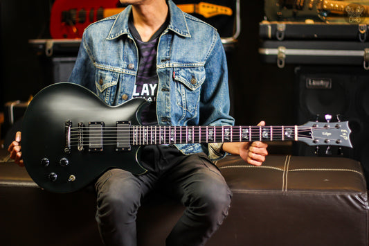 2010 ESP ECLIPSE DOUBLE CUT STANDARD DC-STD BLACK SATIN w ESP HARDCASE MADE IN JAPAN (USED)