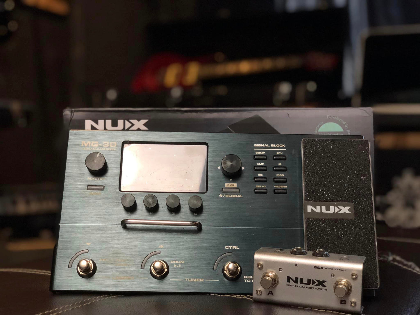 NUX MG-30 Versatile Modeler Multi-Effects Pedal w NUX NMP-2 Footswitch (used)