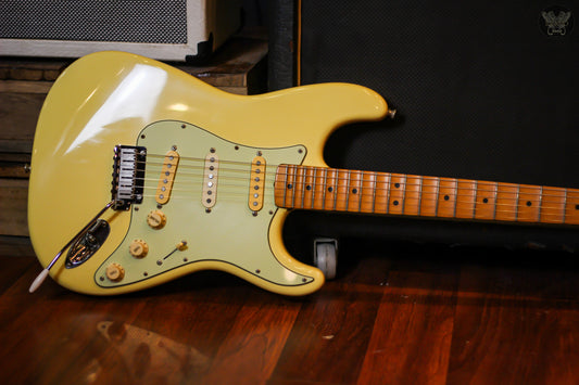 **RARE** 1989 FENDER USA YNGWIE MALMSTEEN STRATOCASTER-1ST SERIES YJM SIGNATURE GUITAR MADE IN USA (USED)