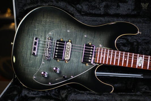 EBMM STEVE MORSE Y2D BFR DARK LORD LIMITED RUN BLACK BURST FLAME w EBMM OHSC MADE IN USA (USED)