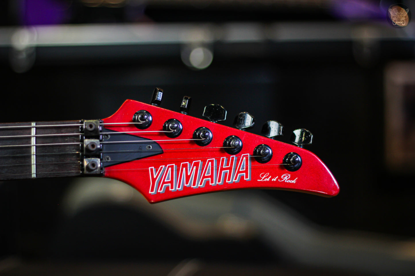 **RARE** 91-93 YAMAHA YG-521 (LET IT ROCK) RED METALLIC w YAMAHA ORIGINAL CASE (USED)
