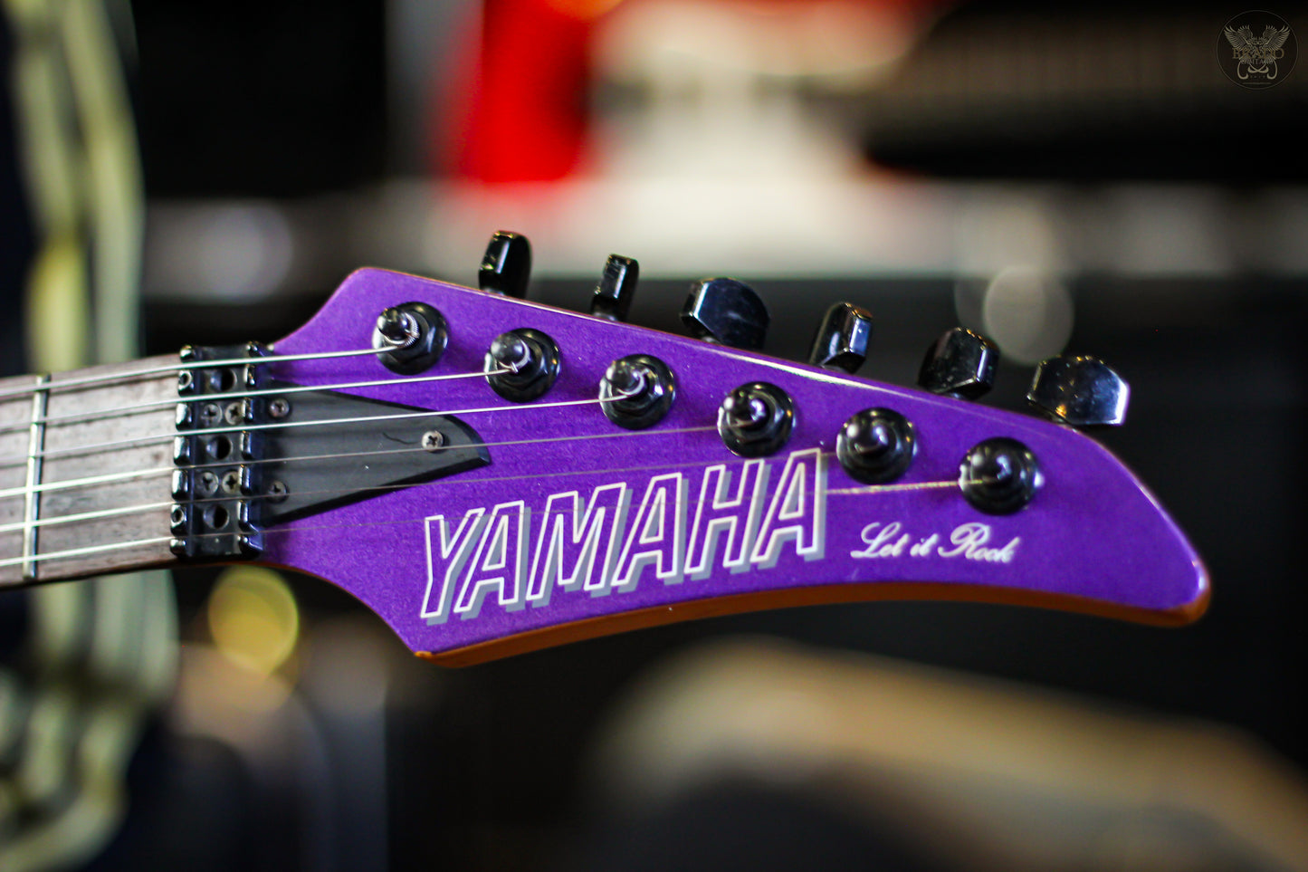 **RARE** 91-93 YAMAHA YG-621 (LET IT ROCK) PURPLE METALLIC w YAMAHA ORIGINAL HARDCASE (USED)