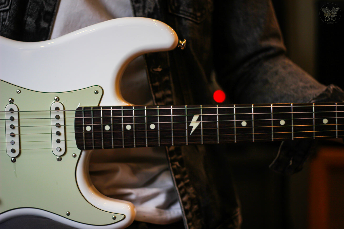 FENDER JAPAN SHAM KAMIKAZE SIGNATURE REVERSE HEADSTOCK STRATOCASTER MADE IN JAPAN (MINT)