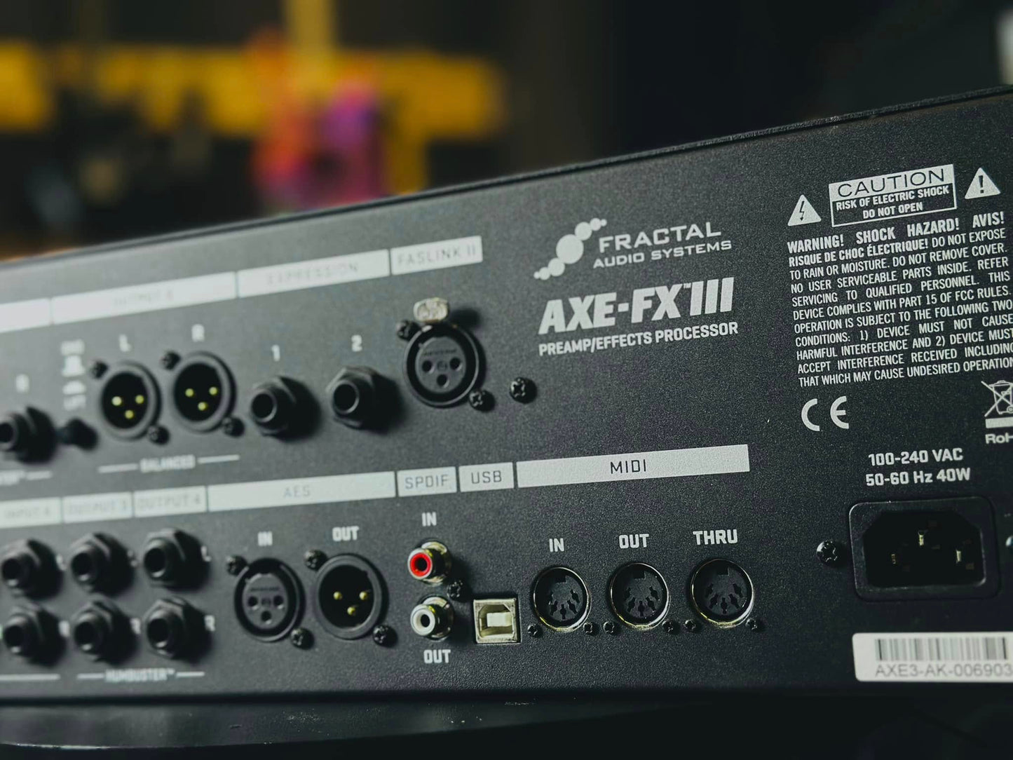 FRACTAL AUDIO AXE-FX III PREAMPS/EFFECTS PROCESSOR (USED)