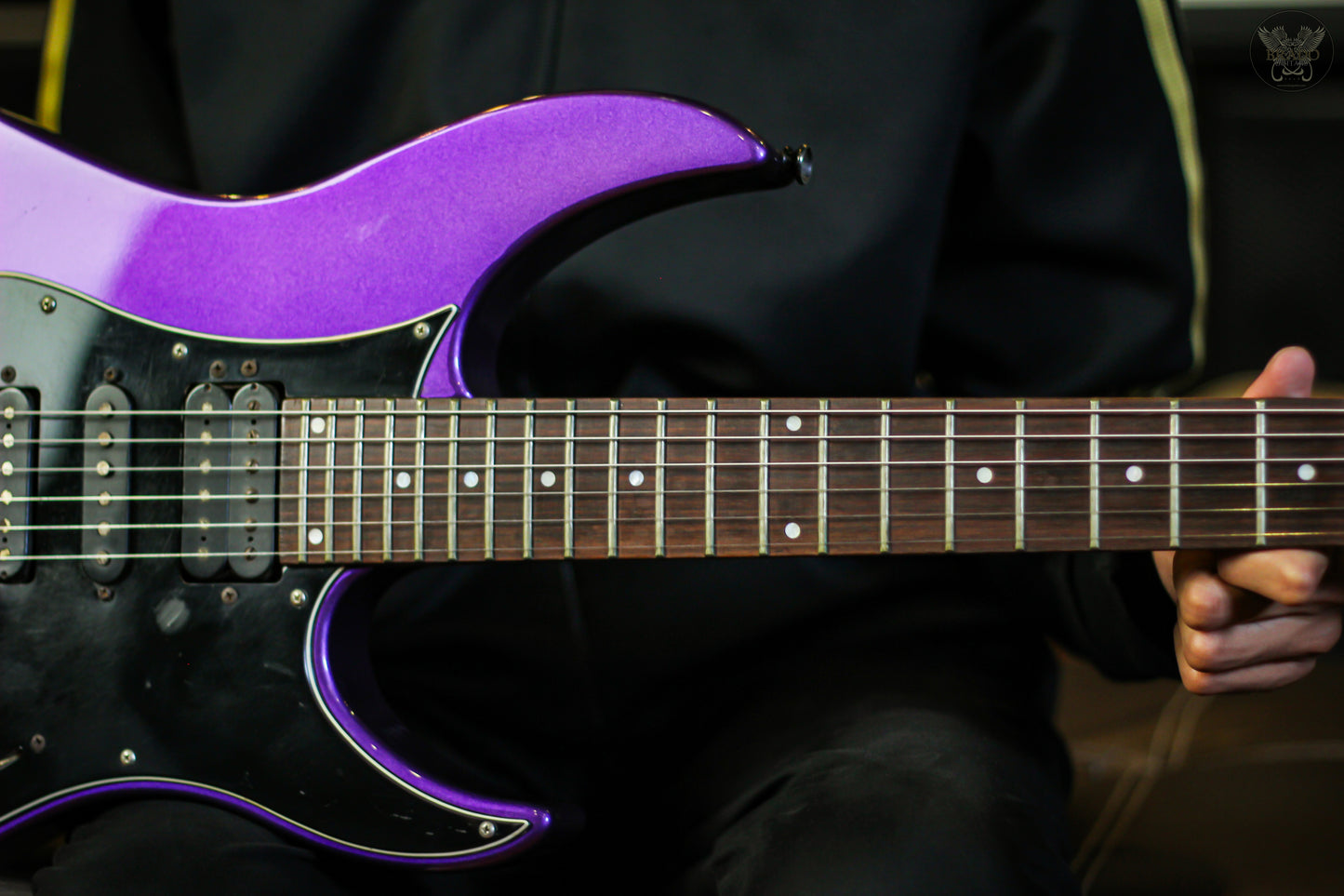 **RARE** 91-93 YAMAHA YG-621 (LET IT ROCK) PURPLE METALLIC w YAMAHA ORIGINAL HARDCASE (USED)